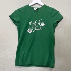 Old Navy St Patrick’s Day T Shirt Vintage size medium luck of the Irish st patty